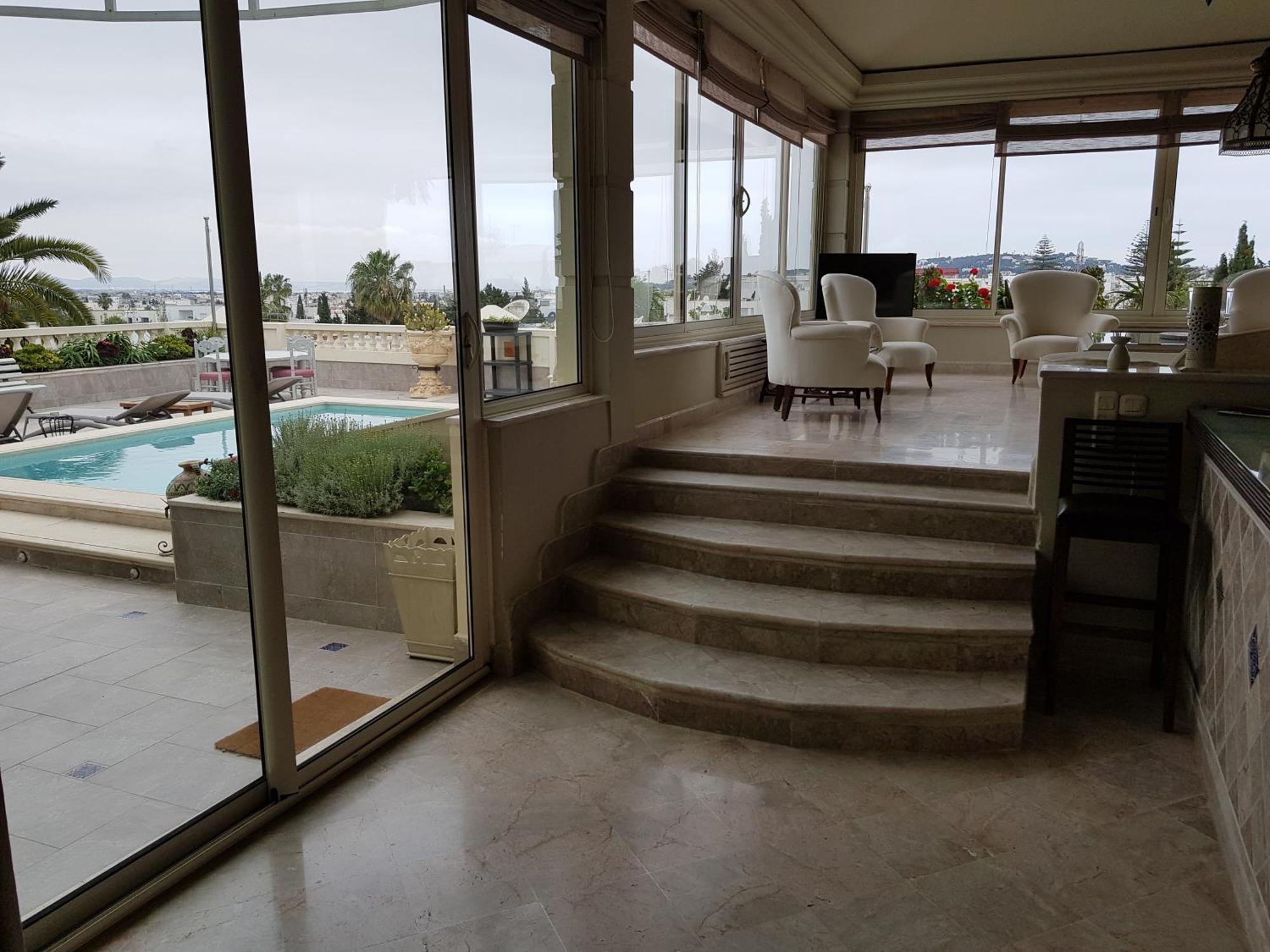 Maison D'Hotes Dar Ennassim La Marsa Ruang foto
