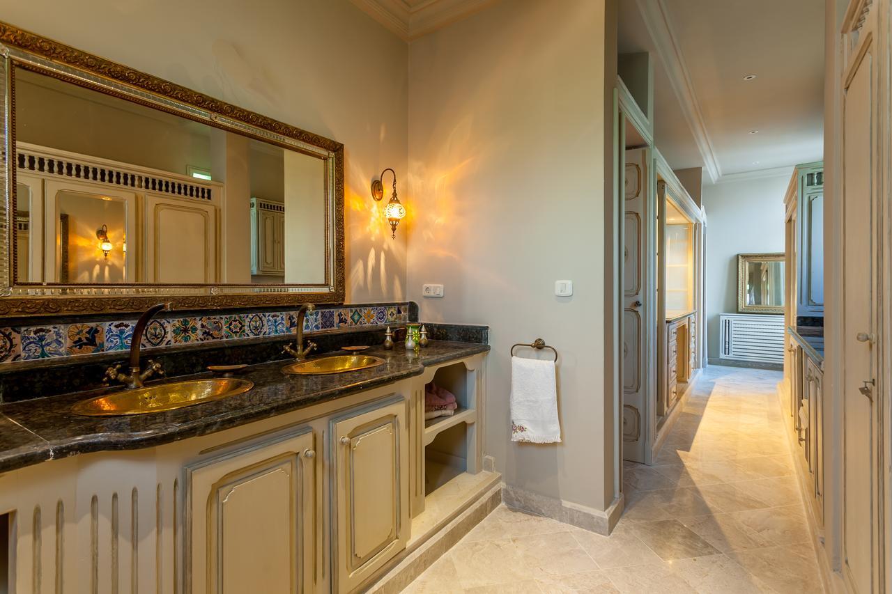 Maison D'Hotes Dar Ennassim La Marsa Bagian luar foto