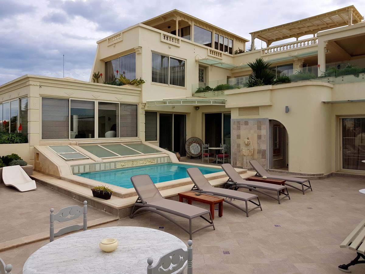 Maison D'Hotes Dar Ennassim La Marsa Bagian luar foto