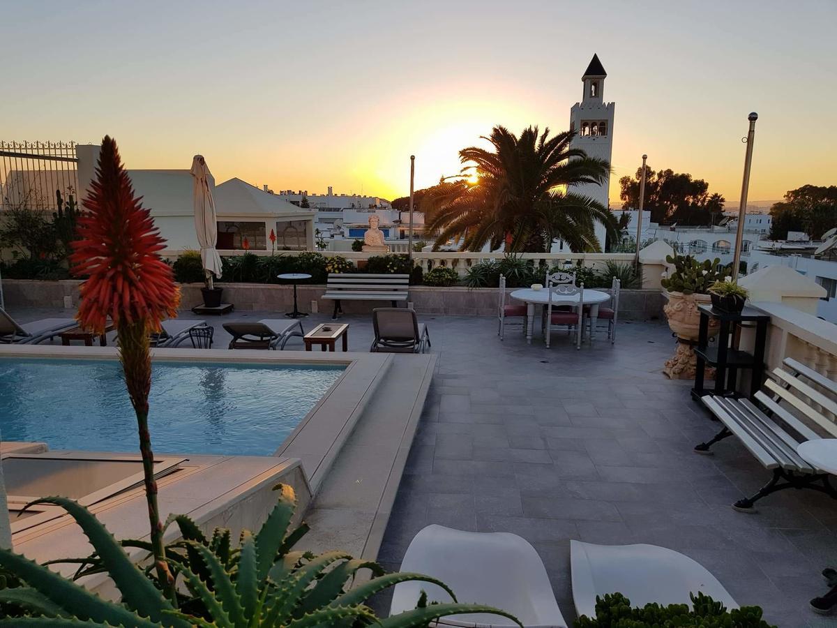 Maison D'Hotes Dar Ennassim La Marsa Bagian luar foto
