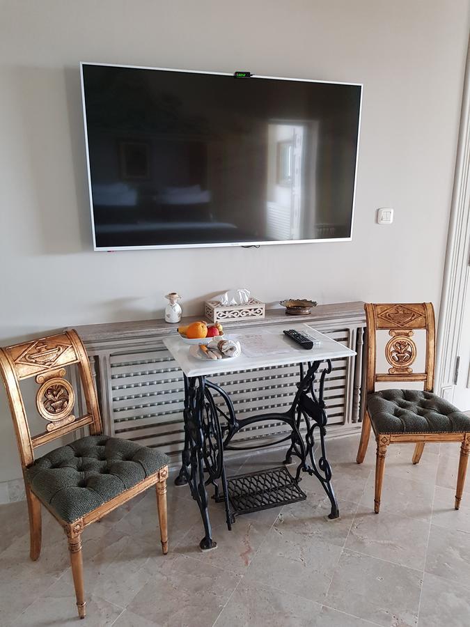 Maison D'Hotes Dar Ennassim La Marsa Ruang foto